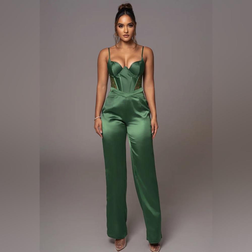 NWT JLUXLABEL | Joana Cutout Satin Trousers | Green | Matching Set